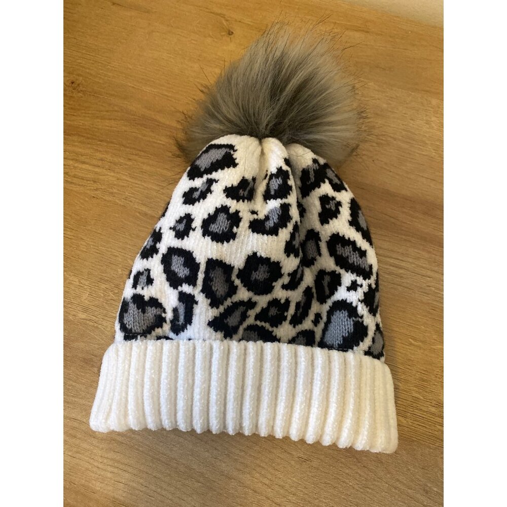 Altar’d State Leopard Print Knit Beanie Hat W/ Faux Fur Pom & Fleece Lining OSFM